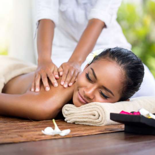 5 Reasons to Book an In-Home Massage During Your Bali Vacation